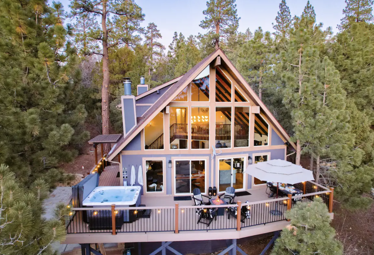 Luxury A-Frame with Views, Hot Tub, Game Room
